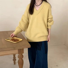 慵懒风大码V领毛衣女秋冬新款韩版高级感宽松外穿纯色针织衫厚实