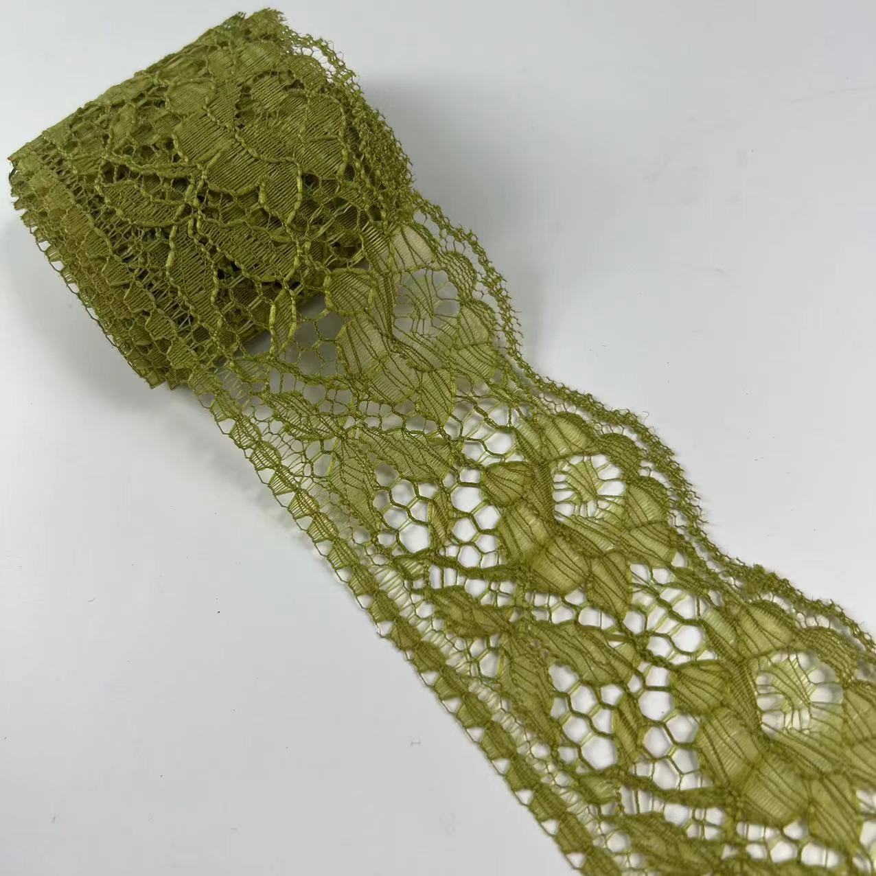 Suministro directo de fábrica 6cm encaje ropa textil para el hogar falda collar accesorios encaje color no elástico material de poliéster al por mayor
