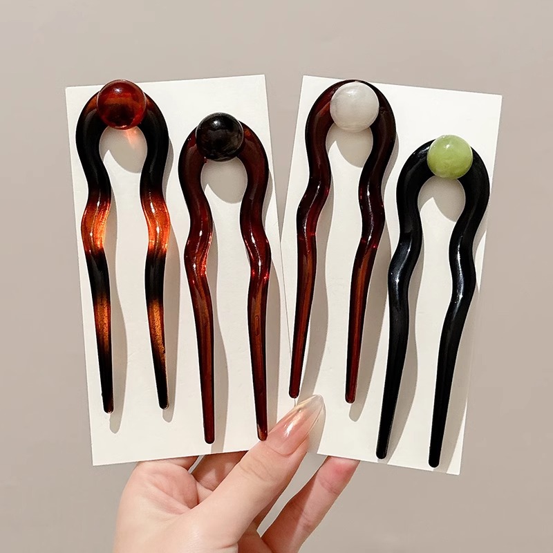 Clipper de cabello antiguo en forma de U para mujeres con un dispositivo de cabello para cabello de alto nivel de sensación detrás de la cabeza con una falda de cabello para cabello con accesorios de cabello