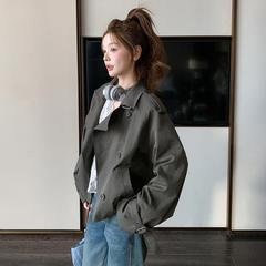 実拍墨緑韓系カジュアルショートスタイルの女性春2025新型高級感があります。