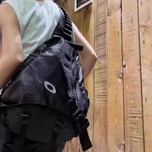 �̽��p���T�а��ع����ŕ��������μ�б������g�L������H