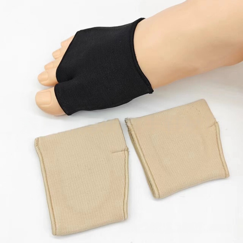 Front Pad Toe Divider Protective Cover Hallux Valgus Separator Plus Silicone Super Soft Shock Absorbing Massage Foot Protective Cover Front Pad Toe Divider Protective Cover Hallux Valgus Separator Plus Silicone Super Soft Shock Absorbing Massage Foot Protective Cover
