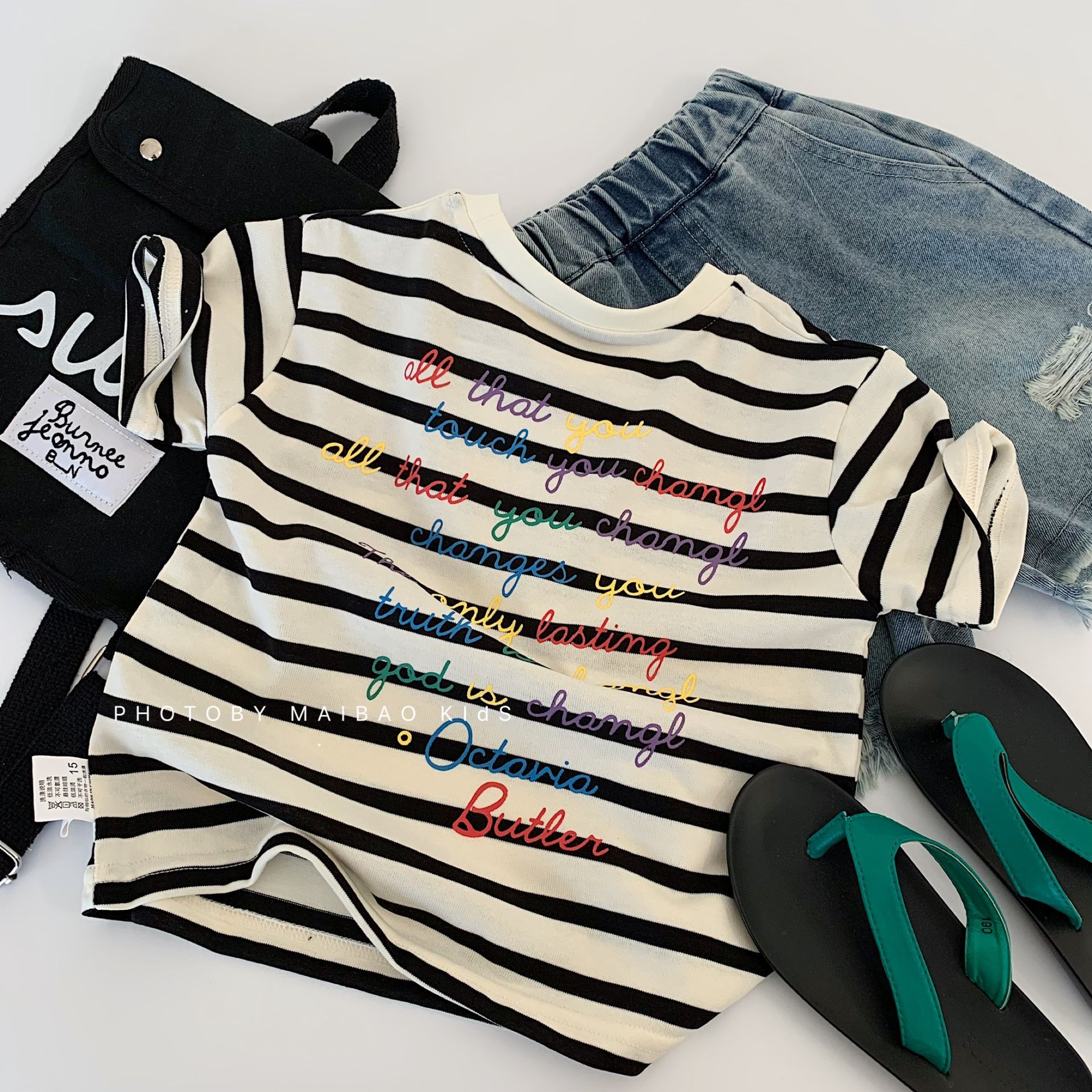 Camiseta de verano de manga corta para niños Maibao Camiseta de verano para niños de clase A Camisa de fondo a rayas para niños al por mayor