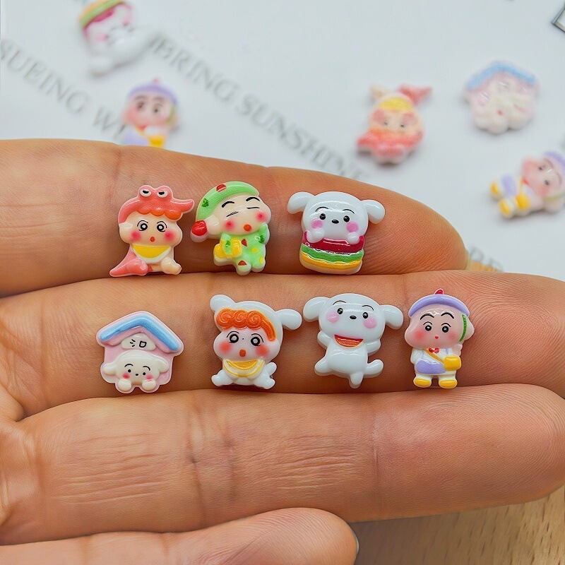 Cartoon Crayon Shin-Chan Manicure Kidsren's Wear Nail Jewelry Accessories DIY Cream Glue Handmade Creative Mini Patches