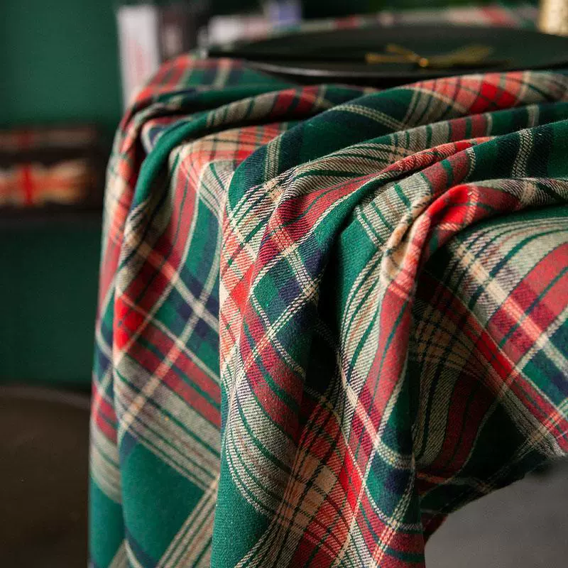 Christmas green red retro cloth, style