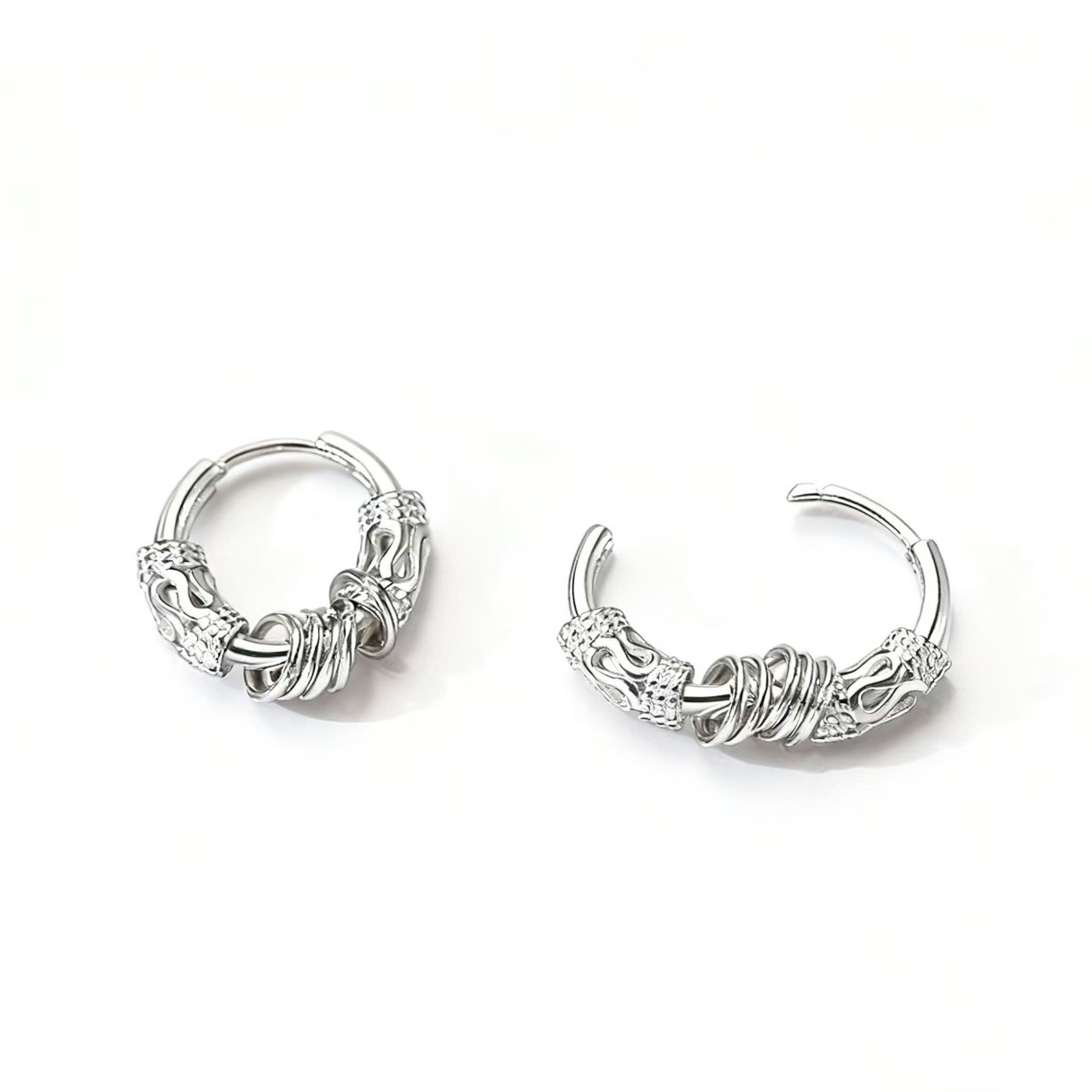 Silver-plated Men's Retro Hoop Earrings Circular Stylish Design_voghion.com