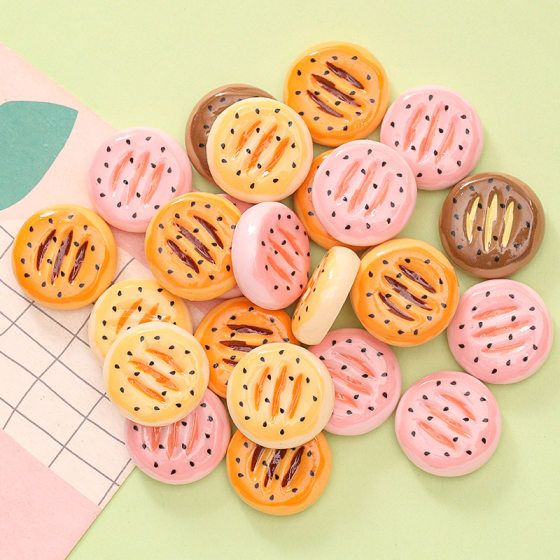 Simulation chocolate bread egg tart biscuit food play diy handmade toy resin jewelry three-dimensional miniature ornaments