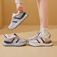 欧洲站真皮加绒保暖阿甘老爹鞋女2024冬新款舒适百搭休闲运动棉鞋