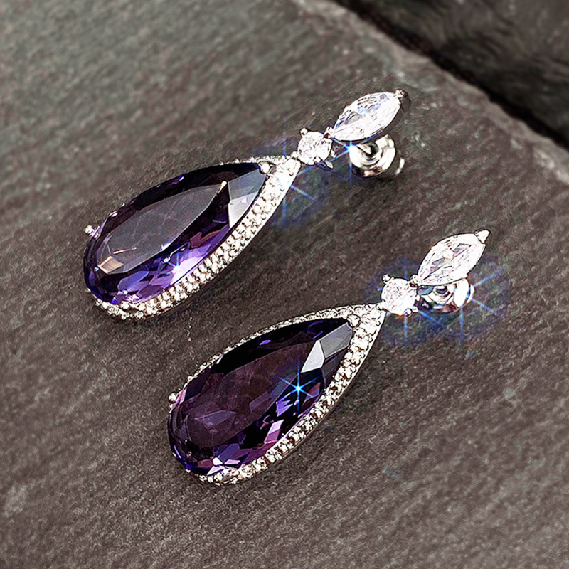 Boucles D&#39;oreilles Longues En Cuivre De Couleur Contrastée De Zircon Violet Micro-set D&#39;eau Classique En Gros display picture 2