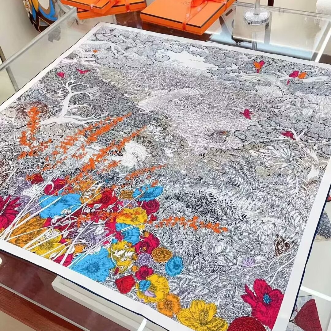 Bufandas de seda de moda europeas y americanas transfronterizas bufandas elegantes de alta calidad lujosas impresión de letras de seda impresión caliente en el extranjero