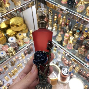 18������ˮƿ�����c�Tƿ���ҿ͏d�[���������A���L�½�����Һ�wƿ