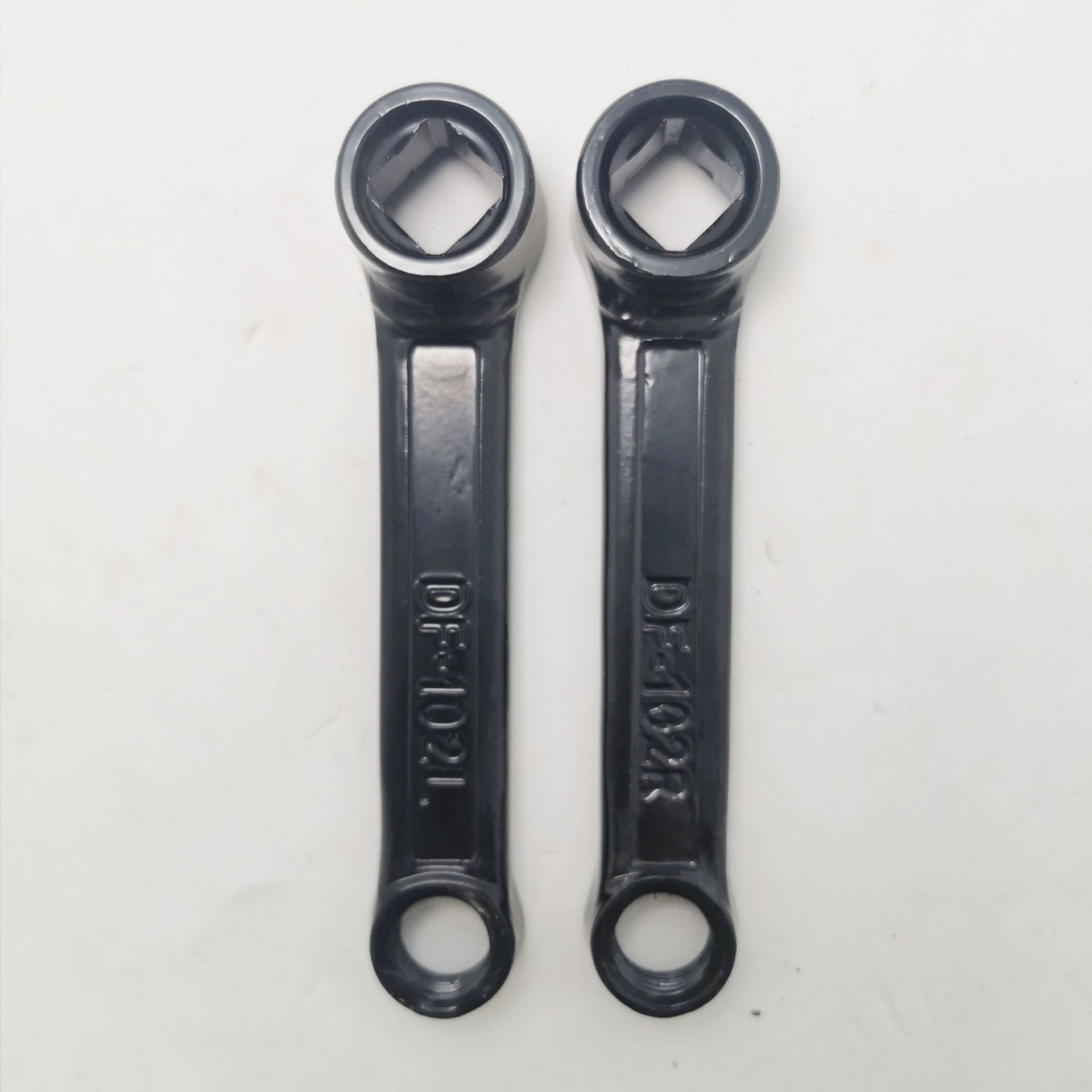 c2135daad2d2c83d85ffbebc1a7323