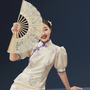 �Wʽ��������ɫ�ٽz��ľ���U�չ�ˇ���ȝh��������յ������赸��