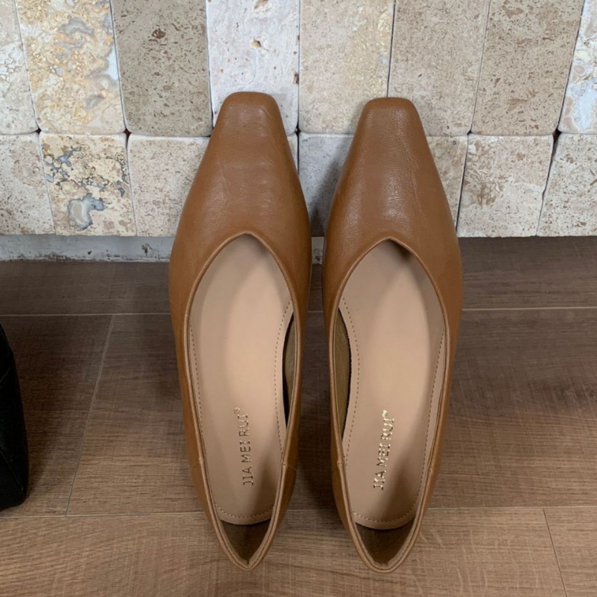2026 New Spring Work Black Work Shoes Low Heel Square Head Single Shoes Inner Height Increase Temperament Flat Shoes Women_vogvips.com