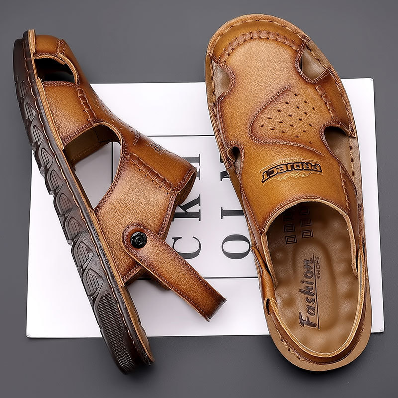 2026 Men's Summer Genuine Leather Sandals with Rubber Sole, Closed-Toe Beach Shoes, Casual Outdoor Dual-Use Slippers, Non-Slip