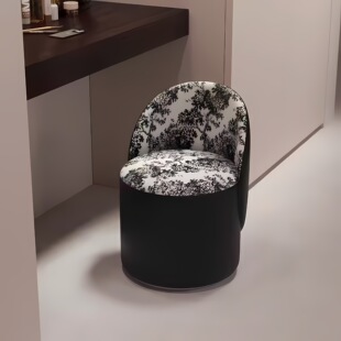 ���ƌ�ľ���DС���ӬF�����s�W�t���y�ʿ͏d��������ɯB�ż��õ�