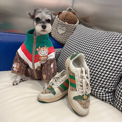 Cross-border trade pet dog clothes small and medium-sized dogs schnauzer clothes autumn and winter hoodies three-color splicing cartoon cat 