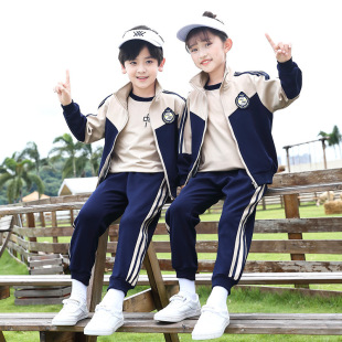 С�W��У���\�����b��ͯ�����������Ӣ���WԺ�L�׃��@�@�������b