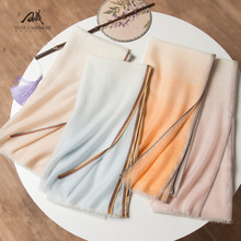26�¿�Ů���ı����ɫ֯���Ӵ�ɫ����Χ���յ��������ﶬ����Ů
