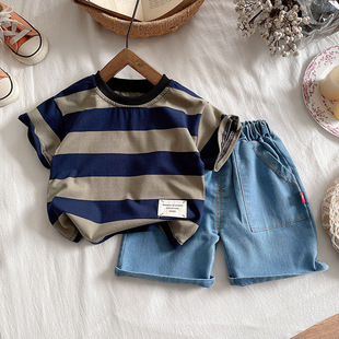 �n��Сͯ�ļ���ͯ���b���¿�l����ĸ�˶��䃺ͯ���b�������b����