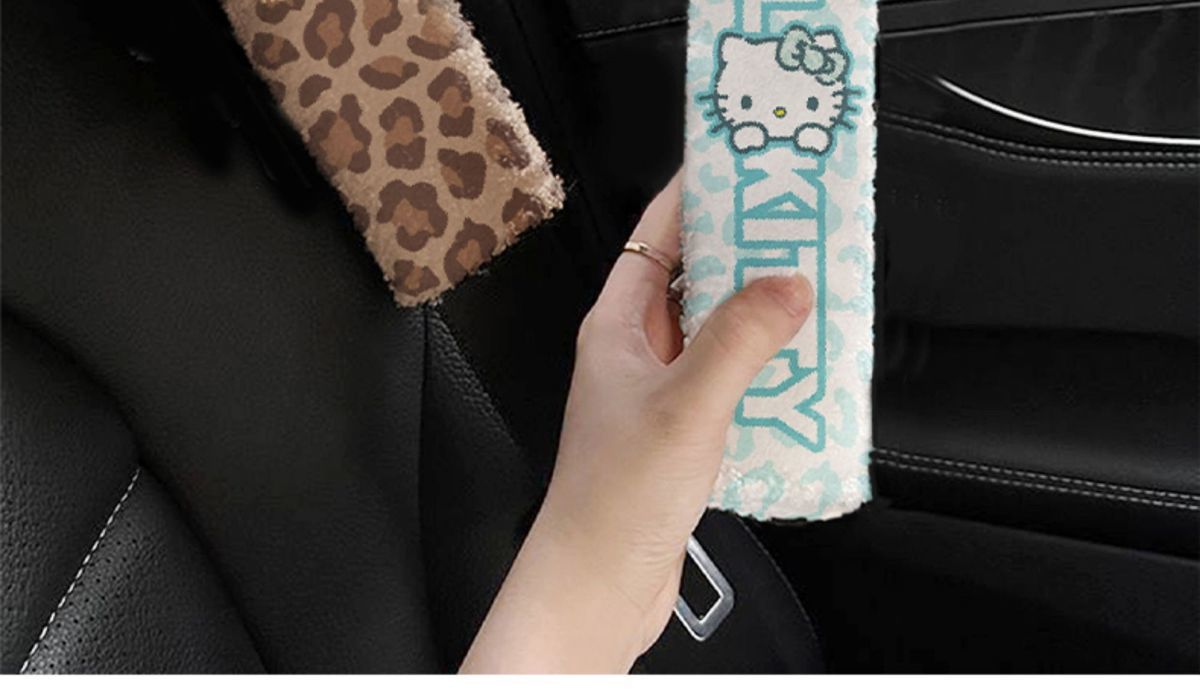 Leopard print kitty car seatbelt shoulder pad, autumn and winter plush anti-wear shoulder protector, car safety belt decoration