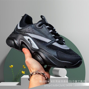 �羳���Q�W��վB22�\�����e���D�����m�͹�͸����Ů�������ϵ�Ь