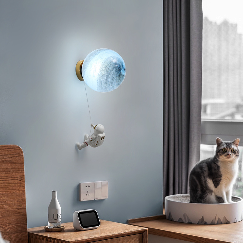 Nuevo espacio creativo dormitorio astronauta diseño de cabecera de cama luna planetas lámpara de pared de sala de estar