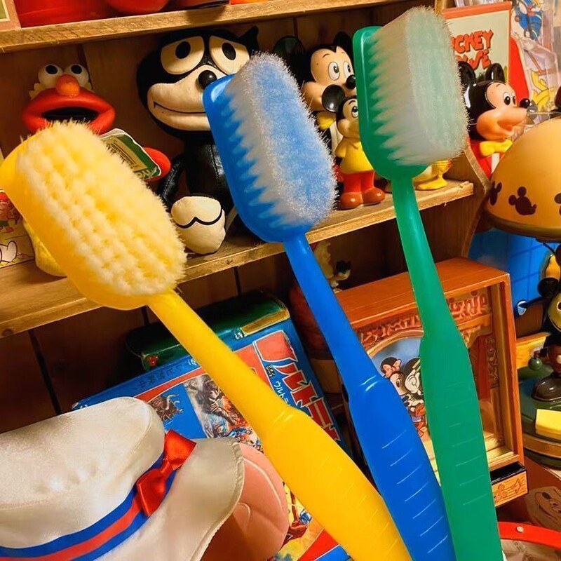 New Creative and Quirky Large Toothbrush Bath Brush with Soft Bristles for Exfoliation, Giant Cute Massage Household Cleaning Brush New Creative and Quirky Large Toothbrush Bath Brush with Soft Bristles for Exfoliation, Giant Cute Massage Household Cleaning Brush