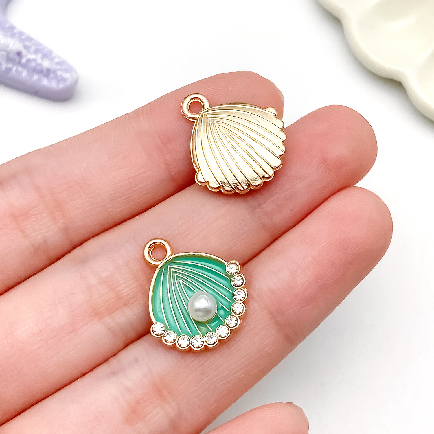 23462-MLN-kc绿色滴油锌合金点钻海洋珍珠贝壳17x