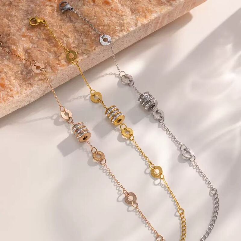 Elegant Slim-Waisted Diamond-Embellished Gold Bracelet for Women, Roman Numeral Ring, Light Luxury Titanium Steel Adjustable Bracelet, High-End Jewelry Elegant Slim-Waisted Diamond-Embellished Gold Bracelet for Women, Roman Numeral Ring, Light Luxury Titanium Steel Adjustable Bracelet, High-End Jewelry