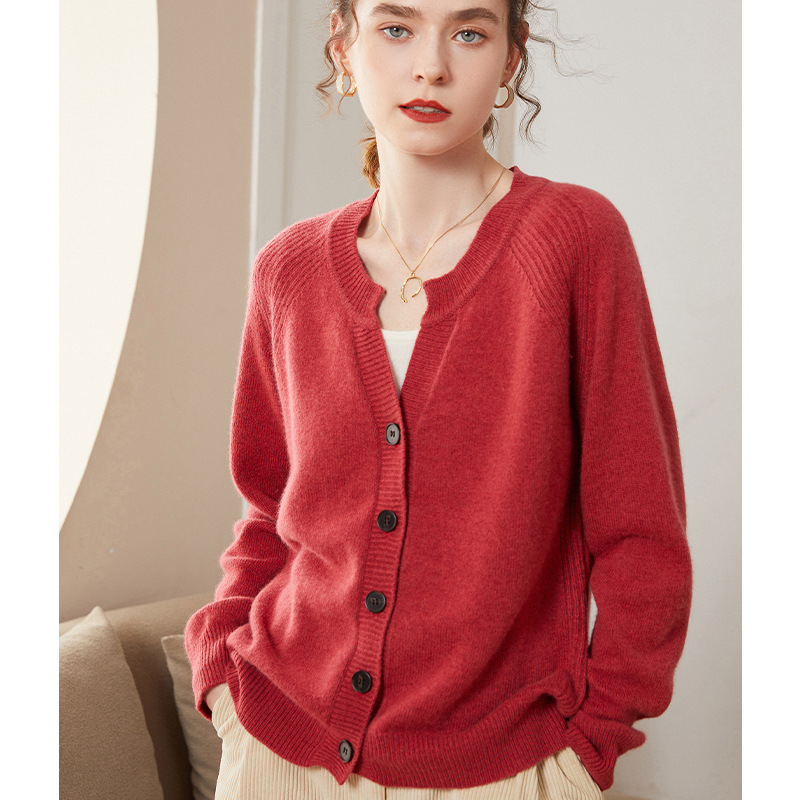 Cashmere solid color cardigan with a round collar