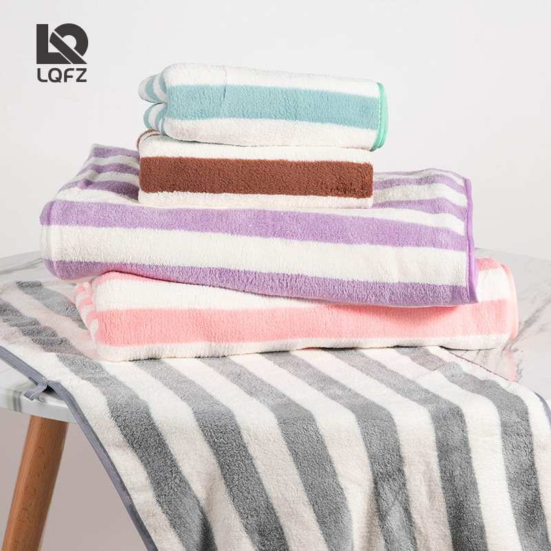 Toalla de baño a rayas de lana de coral hogar adulto fuerte absorbente de secado rápido Toalla de abrigo de bebé Toalla de playa Toalla de baño al por mayor