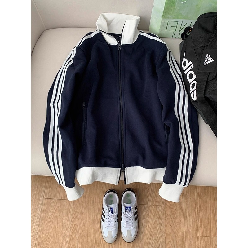 Navy Blue Three-Stripe Cardigan Sweatshirt Men's Autum Short Stripesd Sports Outwear American Stand-Up Collar Baseball Jacket Navy Blue Three-Stripe Cardigan Sweatshirt Men's Autum Short Stripesd Sports Outwear American Stand-Up Collar Baseball Jacket