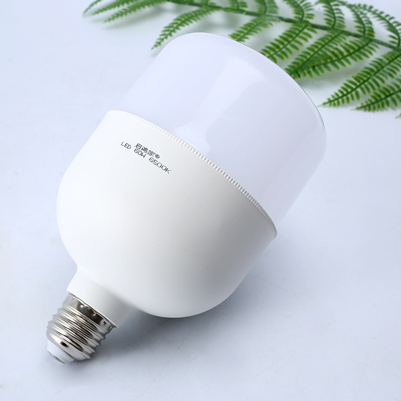 Bombilla hogar bombilla led lámpara Super brillante ahorro de energía E27 tornillo boca alta rica guapo bolsa de plástico de aluminio a prueba de agua fábrica al por mayor
