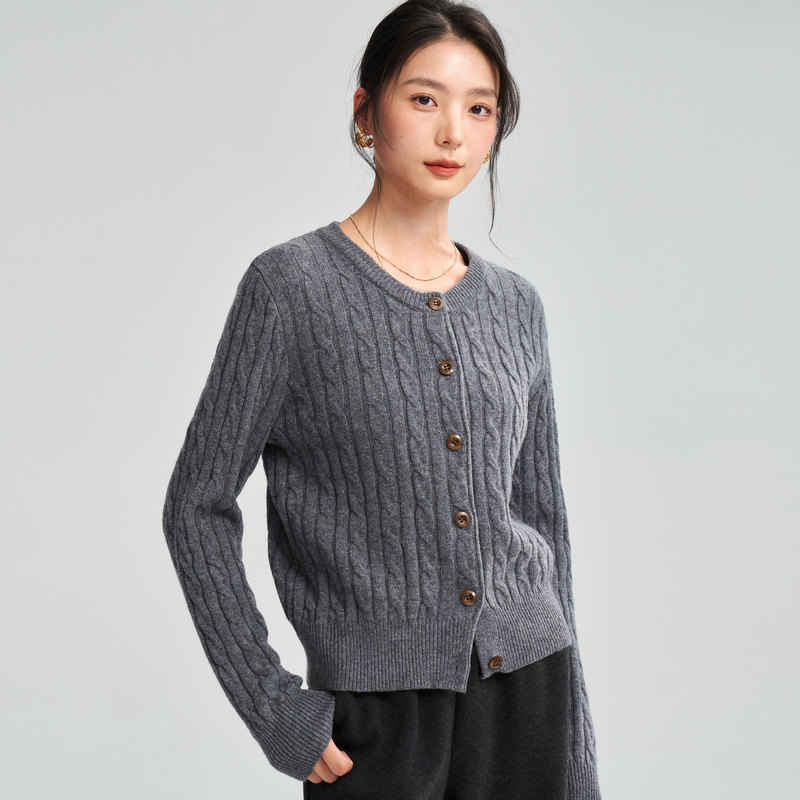 26 Spring New Style Knitted Chunky Needle Loose Fashion Sweater Lazy Style Cable Knit Christmas Red Cardigan Top 22162