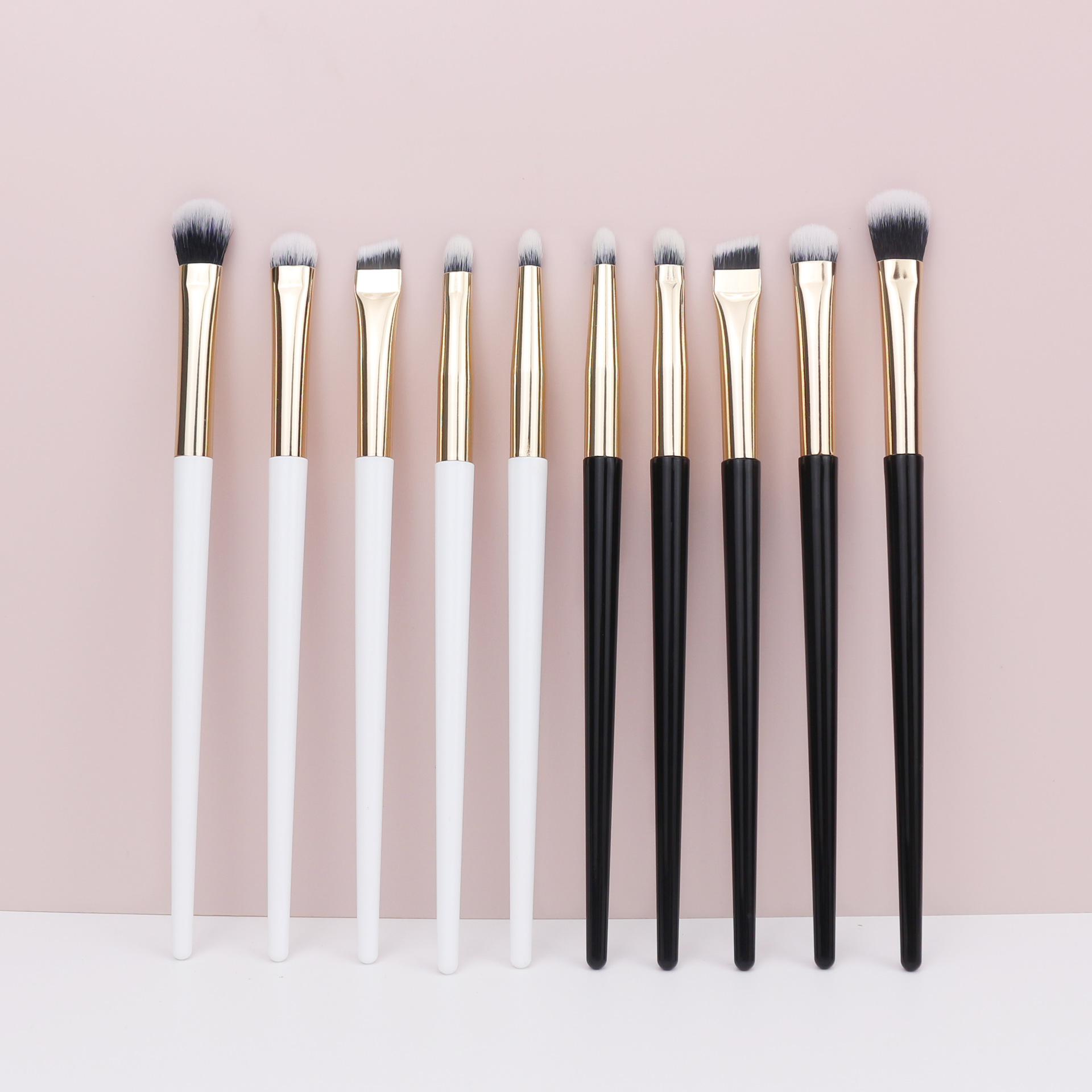 Cepillo de sombra de ojos transfronterizo Cepillo de mancha Cepillo de detalle Cepillo de delineador de ojos Cepillo de maquillaje de ojos Juego de pincel de sombra de ojos al por mayor