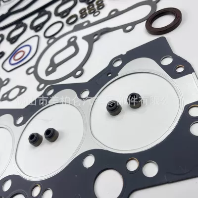 1HZ engine overhaul Cylinder and parts