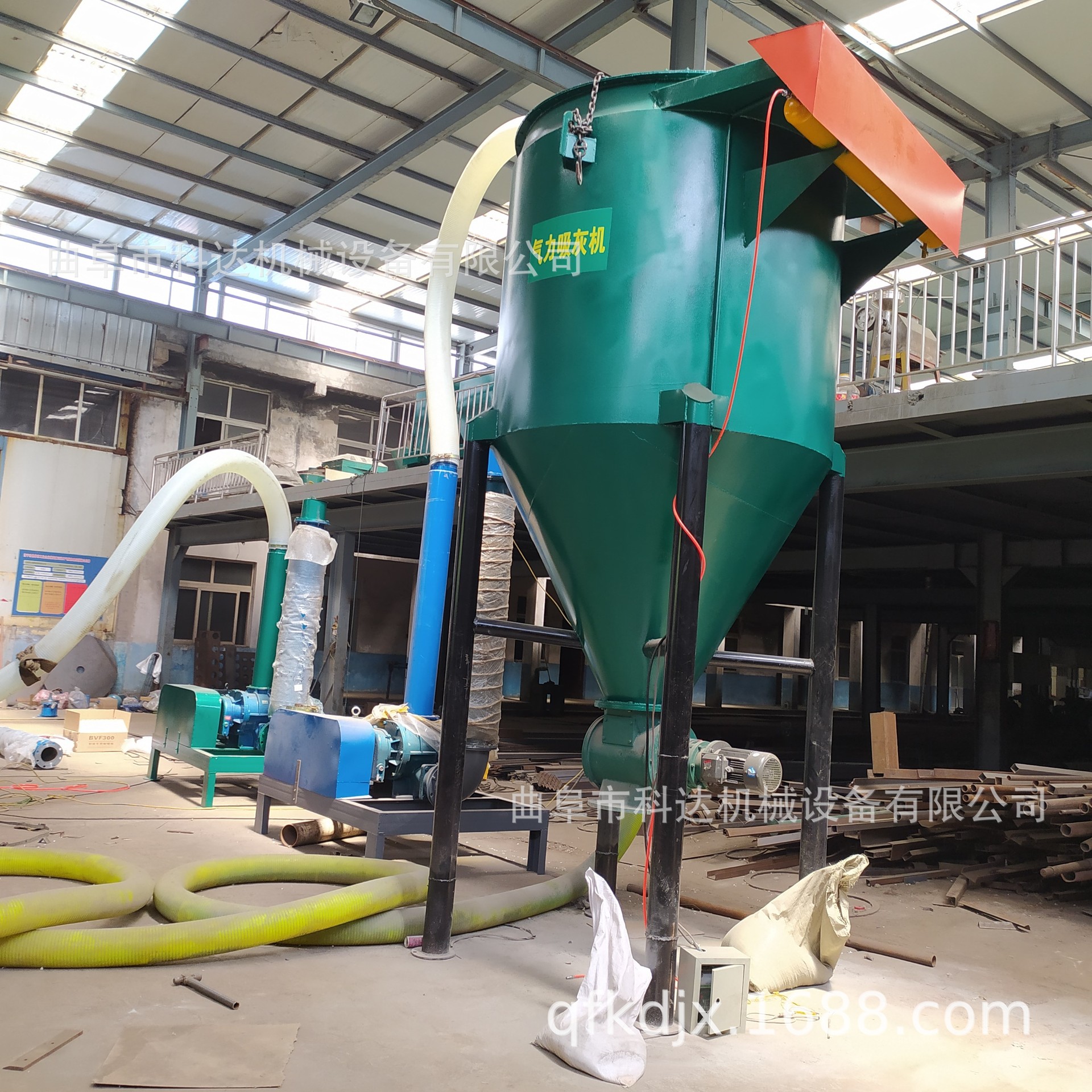 200型重晶石粉负压吸灰机XWZF30米长5吨产量饲料颗粒锯末吸粉机