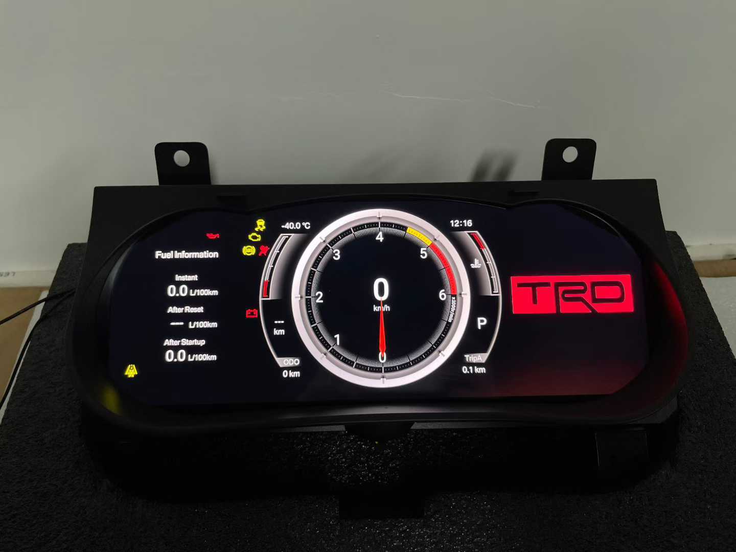 Suitable for Toyota Hilux 2005-2024 Full Lcd Dashboard, Linux System Plug and Play