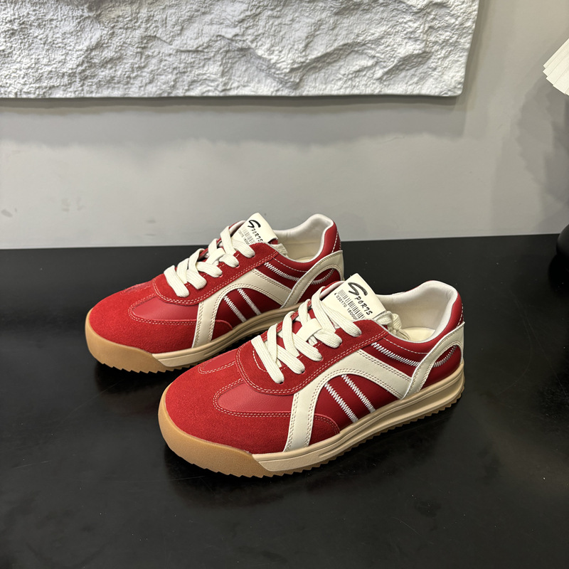 Shougu ~ auténticos zapatos de suela gruesa super caliente para mujeres 2025 nuevos zapatos de pie pequeños zapatos casuales de entrenamiento de estilo alemán