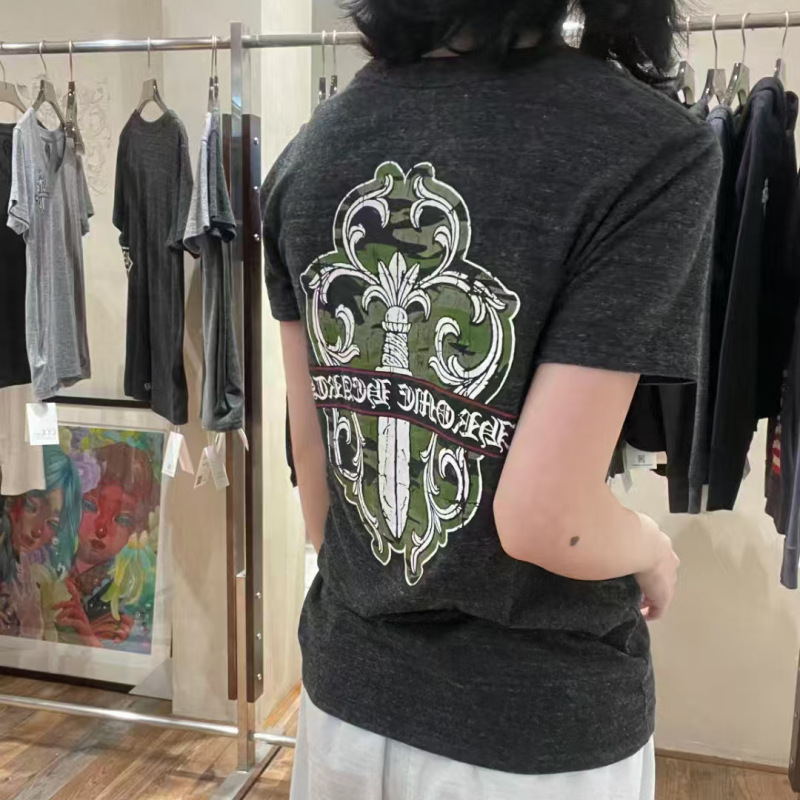 正确版 25ss新款ch克罗伈夏季薄款微透灰色迷彩宝剑V领短袖T恤|undefined