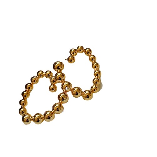 Elegant and Stylish 18K Gold Hollow Bead Unusual Heart-Shaped Earrings with a Unique and Trendy INS Aesthetic, Exaggerated Ear Accessories