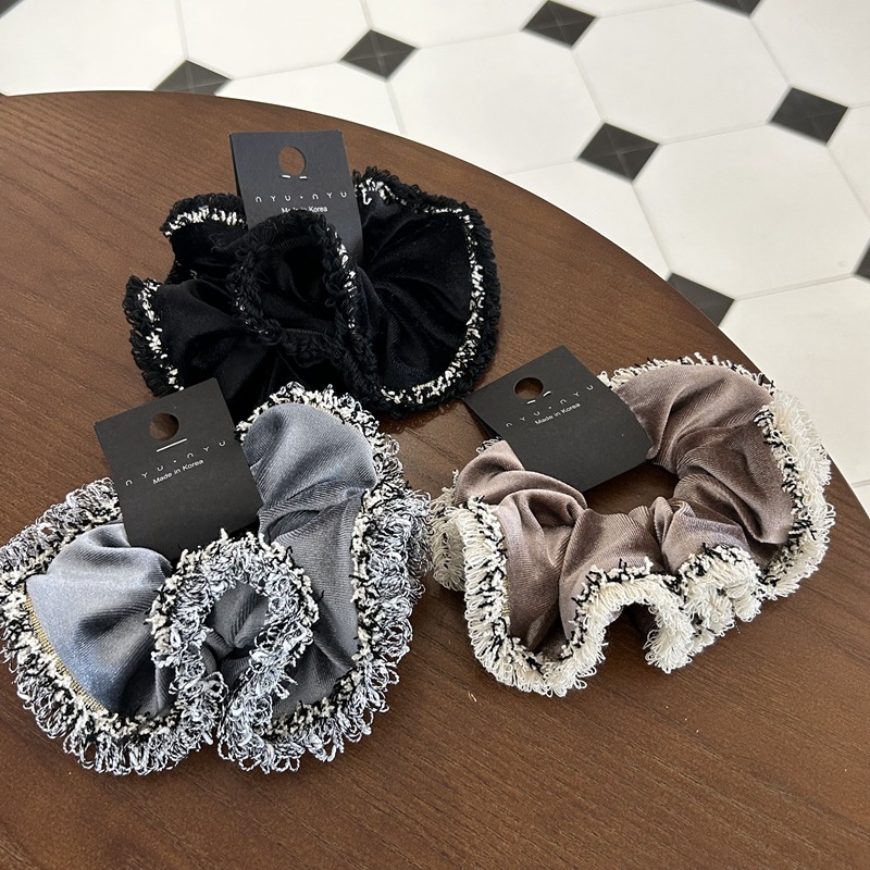 Women's Simple Style Solid Color Cloth Hair Tie display picture 1