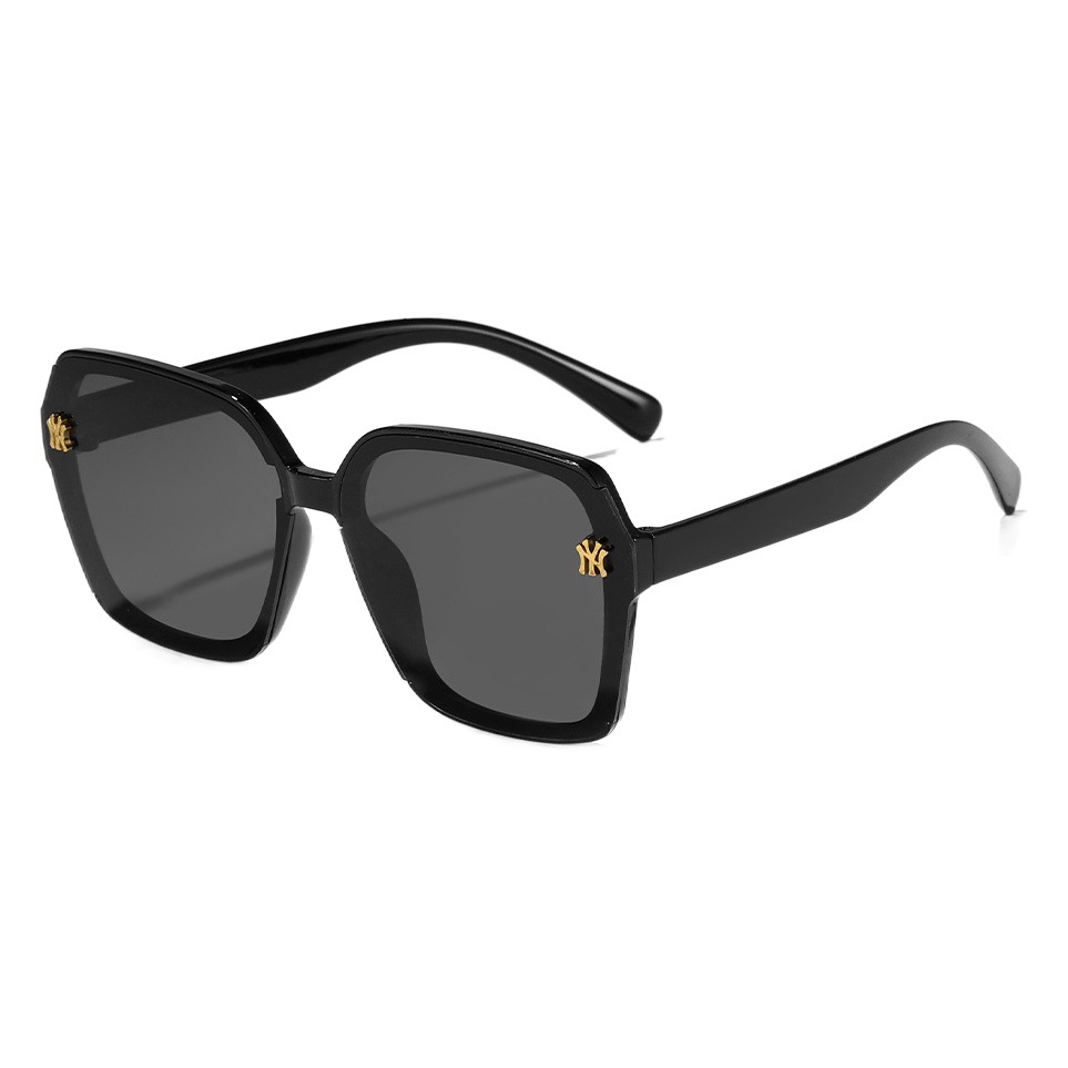 Nuevos accesorios de metal pequeños de aspecto facial de Marco elegante de estilo coreano para mujer de moda gafas de sol al aire libre a juego