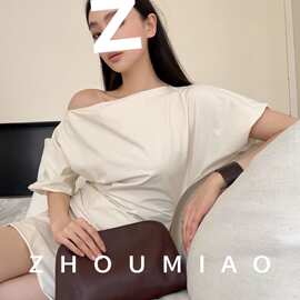 周淼ZHOUMIAO艺展缪斯裙米白色斜肩两穿露肩收腰连衣裙女夏短裙子