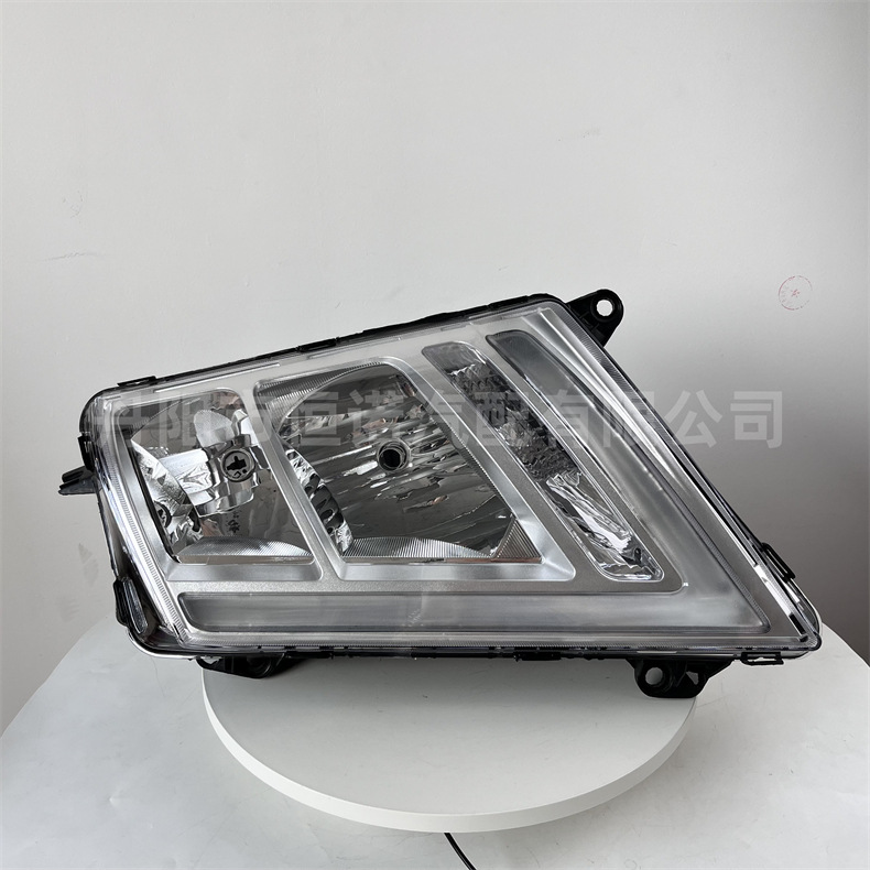 FH460 / FH440 / FH420 / FH500 Fabricante de ensamblaje de faro para camiones VHW
