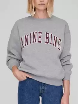 A137