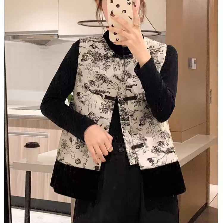 新中式国风盘扣马甲女坎肩2024春季新款立领复古水墨花马夹上衣女