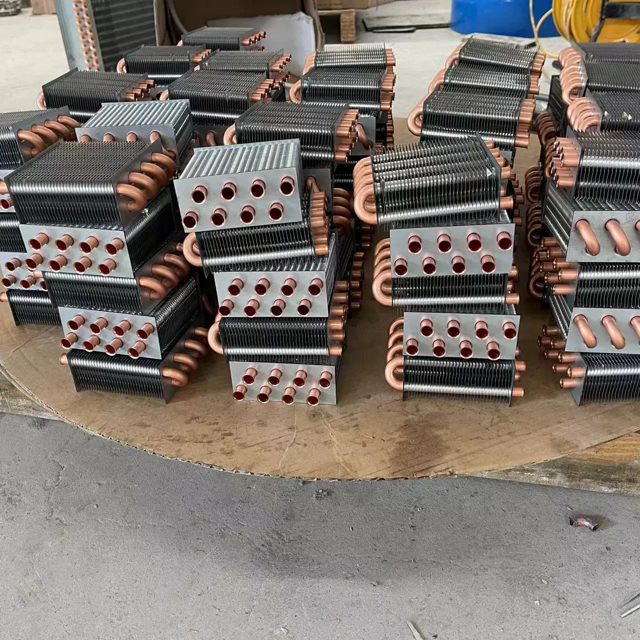 供应制氧机蒸发器大小可定制 铜管铝翅片 散热器