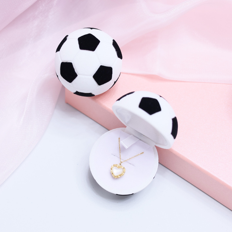 64g Weight Jewelry Boxes Classification 1 Piece Quantity Holiday, Daily Occasion Flocking Plastic Embryo Material Football Pattern Casual, Simple Style Style Casual Simple Style Football Flocking Plastic Embryo Jewelry Boxes 无